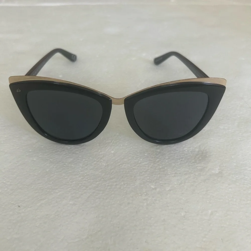 Prive Revaux Juliette sunglasses black with gold trim cat eye polarized